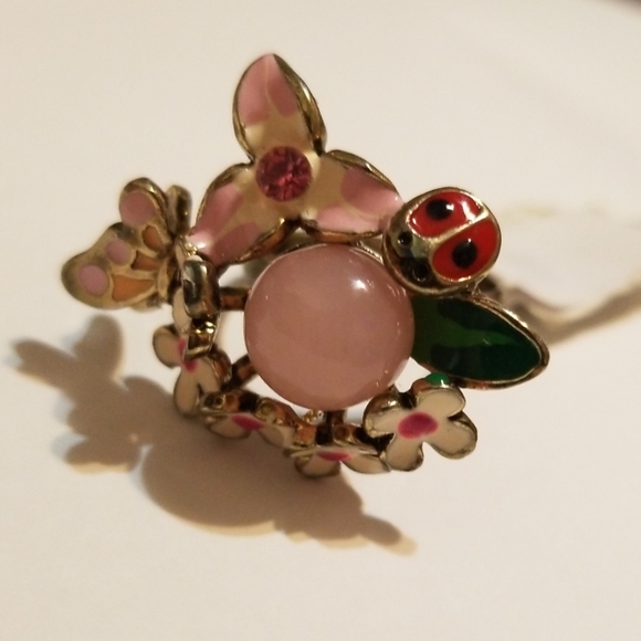 ❗5 For $2️⃣5️⃣ Bundle Sale❗️Pink Opalette Garden Crystal Ring - Picture 5 of 7